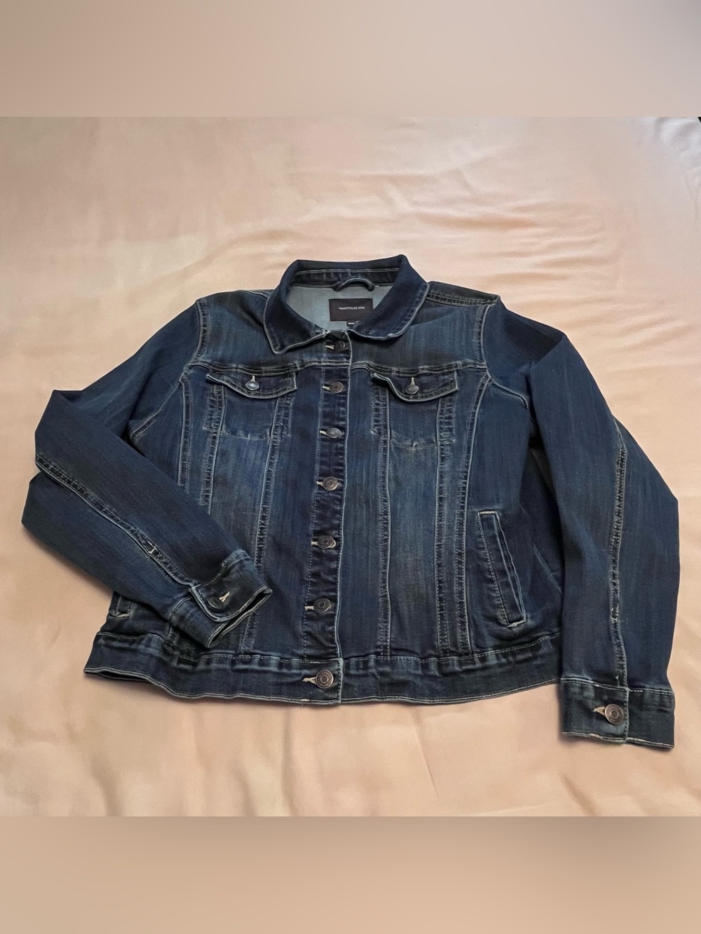 Warehouse One Woman’s Lightly Faded Jean Jacket